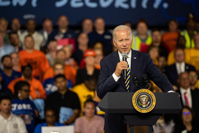 Biden Hails Latest Inflation Data as Powell Warns of ‘Some Pain’