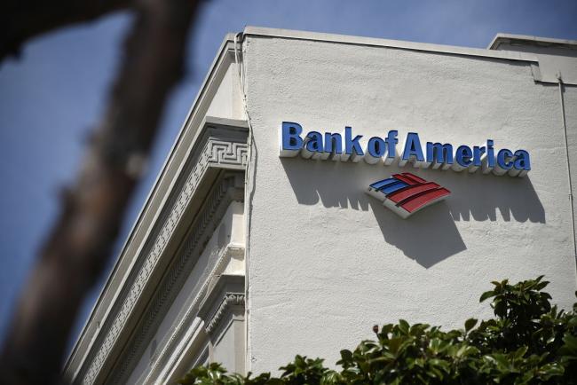 © Bloomberg. Signage is displayed outside a Bank of America Corp. branch in Alameda, California, U.S., on Monday, April 9, 2018. Bank of America Corp. is scheduled to release earnings figures on April 16. Photographer: Michael Short/Bloomberg