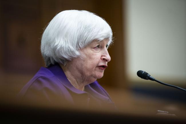 © Bloomberg. Janet Yellen, U.S. Treasury secretary, speaks during a House Financial Services Committee hearing in Washington, D.C., U.S., on Wednesday, April 6, 2022. Yellen will warn that the war in Ukraine threatens to inflict 