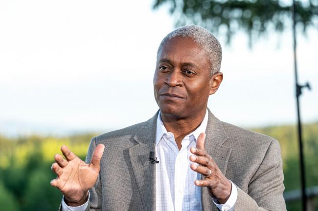 © Bloomberg. Raphael Bostic, president and chief executive officer of the Federal Reserve Bank of Atlanta, speaks during a Bloomberg Television interview at the Jackson Hole economic symposium in Moran, Wyoming, US, on Friday, Aug. 26, 2022. Federal Reserve officials stressed the need to keep raising interest rates even as they reserved judgment on how big they should go at their meeting next month.