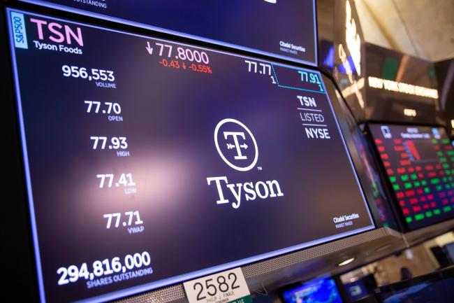 © Bloomberg. Tyson Foods Inc. signage on the floor of the New York Stock Exchange (NYSE) in New York, U.S., on Tuesday, Sept. 7, 2021. Equities retreated from near-record highs as U.S. trading resumed after the Labor Day holiday. Photographer: Michael Nagle/Bloomberg