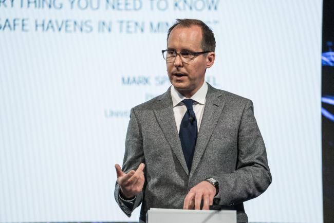 © Bloomberg. Mark Spitznagel, president and chief investment officer of Universa Investments LP, speaks during the Bloomberg Invest Summit in New York, U.S., on Wednesday, June 7, 2017. This invitation-only event brings together the most influential and innovative figures in investing for an in-depth exploration of the challenges and opportunities posed by the constantly changing financial, economic and regulatory landscape.