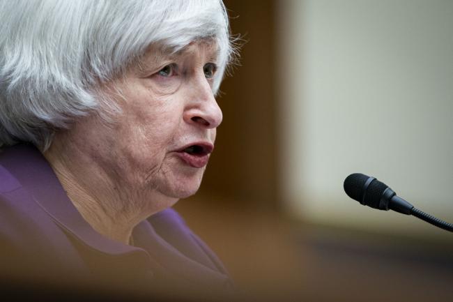 © Bloomberg. Janet Yellen, U.S. Treasury secretary, speaks during a House Financial Services Committee hearing in Washington, D.C., U.S., on Wednesday, April 6, 2022. Yellen will warn that the war in Ukraine threatens to inflict 