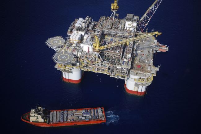 © Bloomberg. Chevron Corp. Jack/St. Malo deepwater oil platform in the Gulf of Mexico in the aerial photograph taken off the coast of Louisiana.