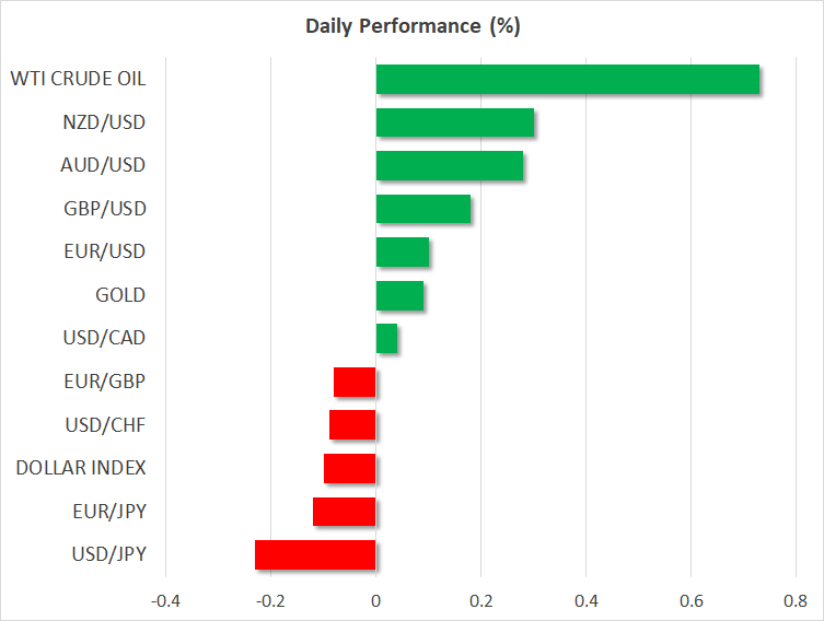 Yen gets closer to 150-per-dollar level, oil skyrockets